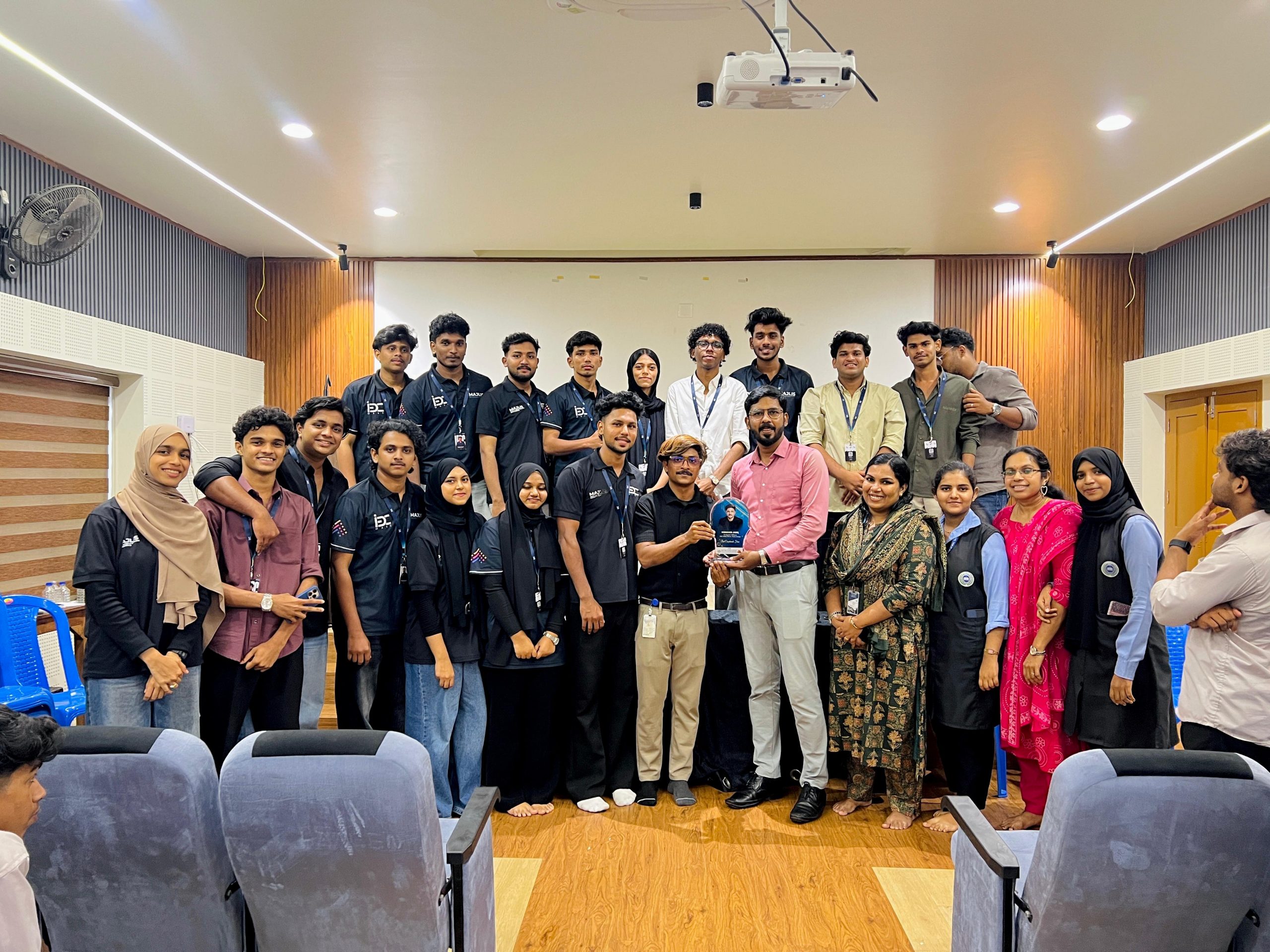 Majlis Arts and Science College